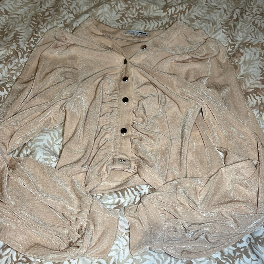 Fashion nova crop top